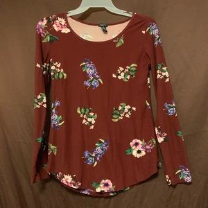 A rue 21 long sleeve